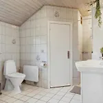 Semesterbostad Beautiful In With Sauna