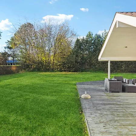 Beautiful In With Sauna